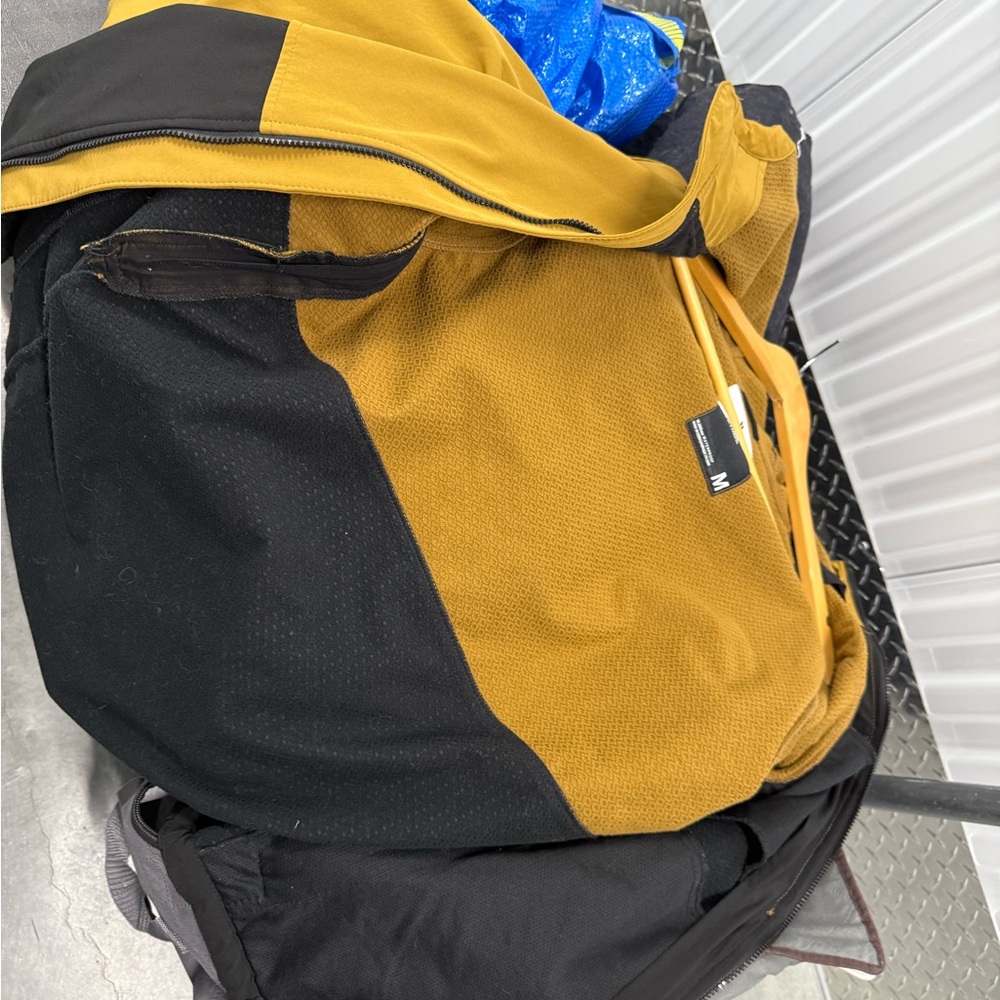 Aperture jacket medium - Picture 6 of 10